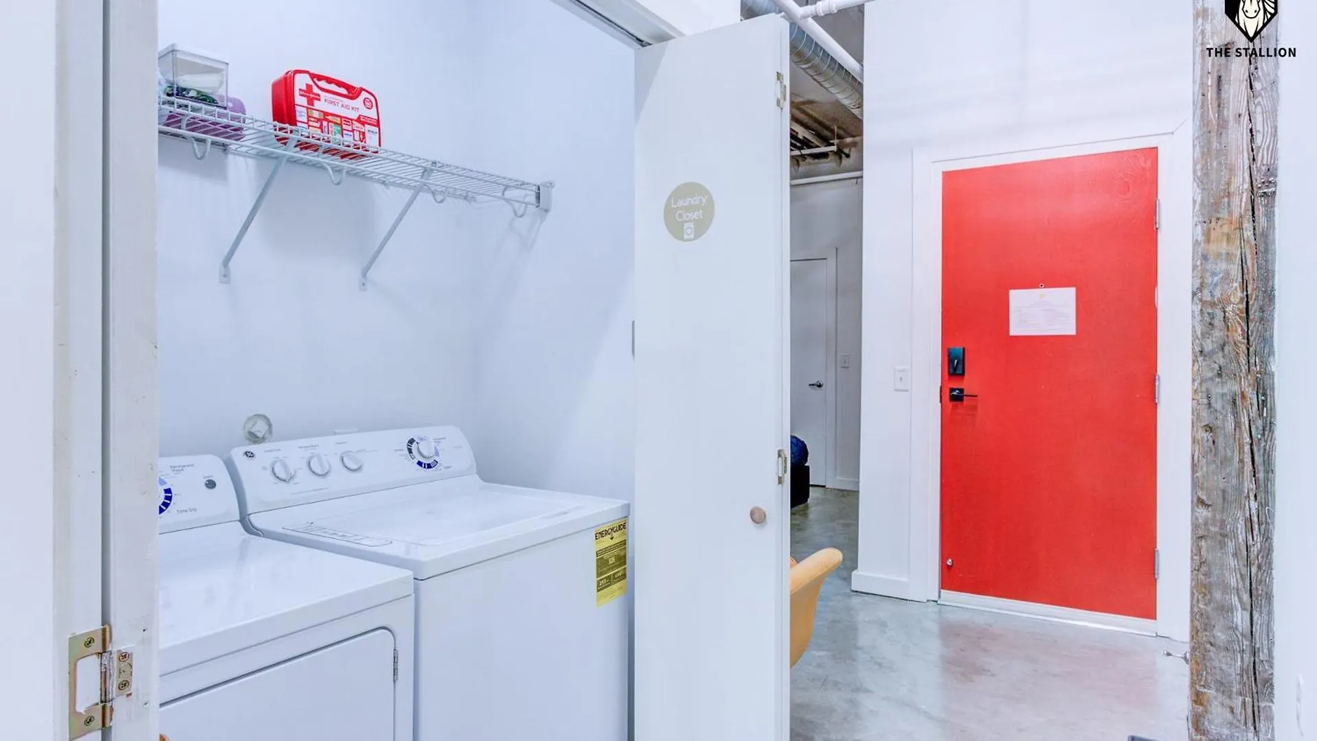 The Stallion #107 - Modern Spacious Loft In Downtown With Free Parking Memphis 0*,  Stany Zjednoczone Ameryki